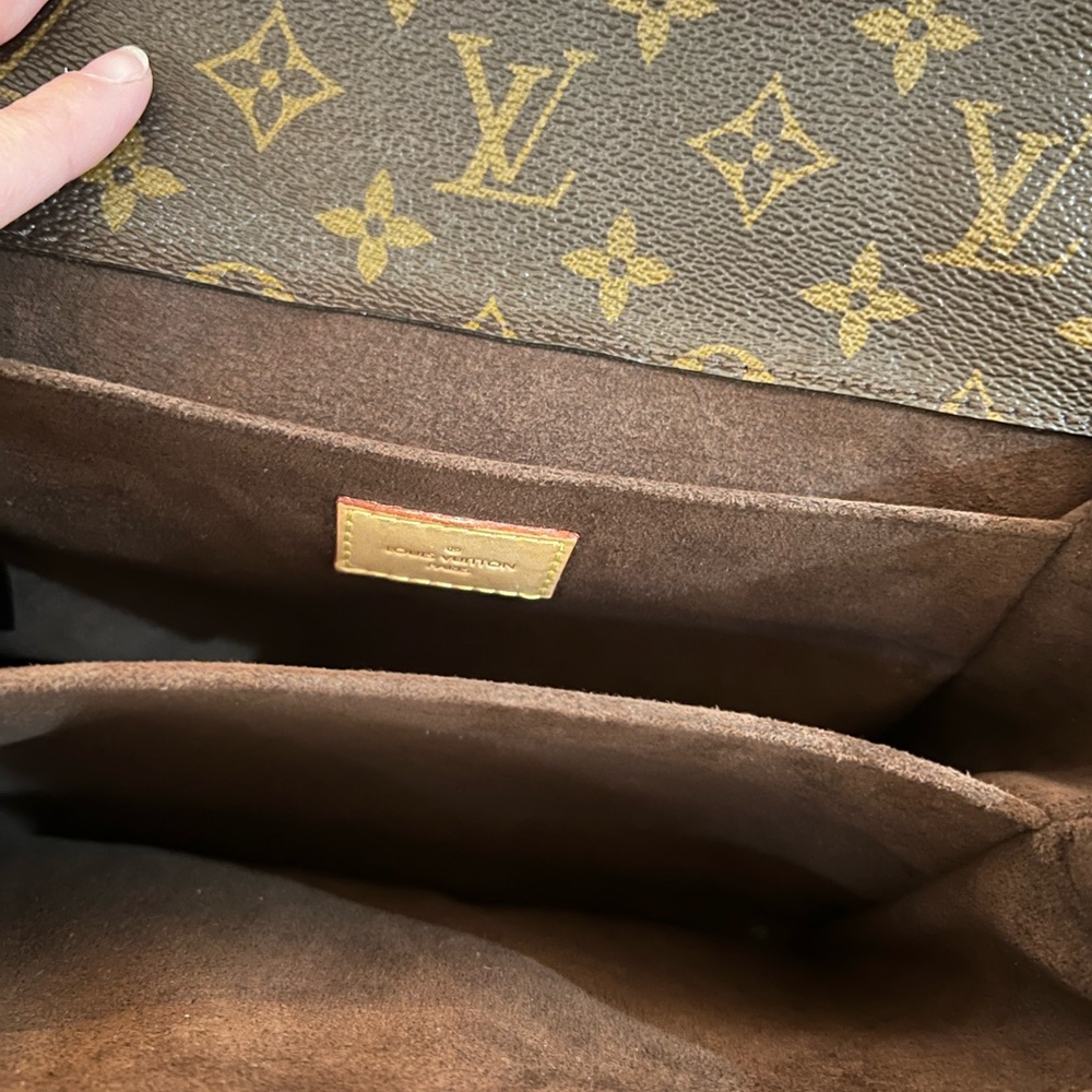 Louis Vuitton Pochette Métis - Picture 4 of 6